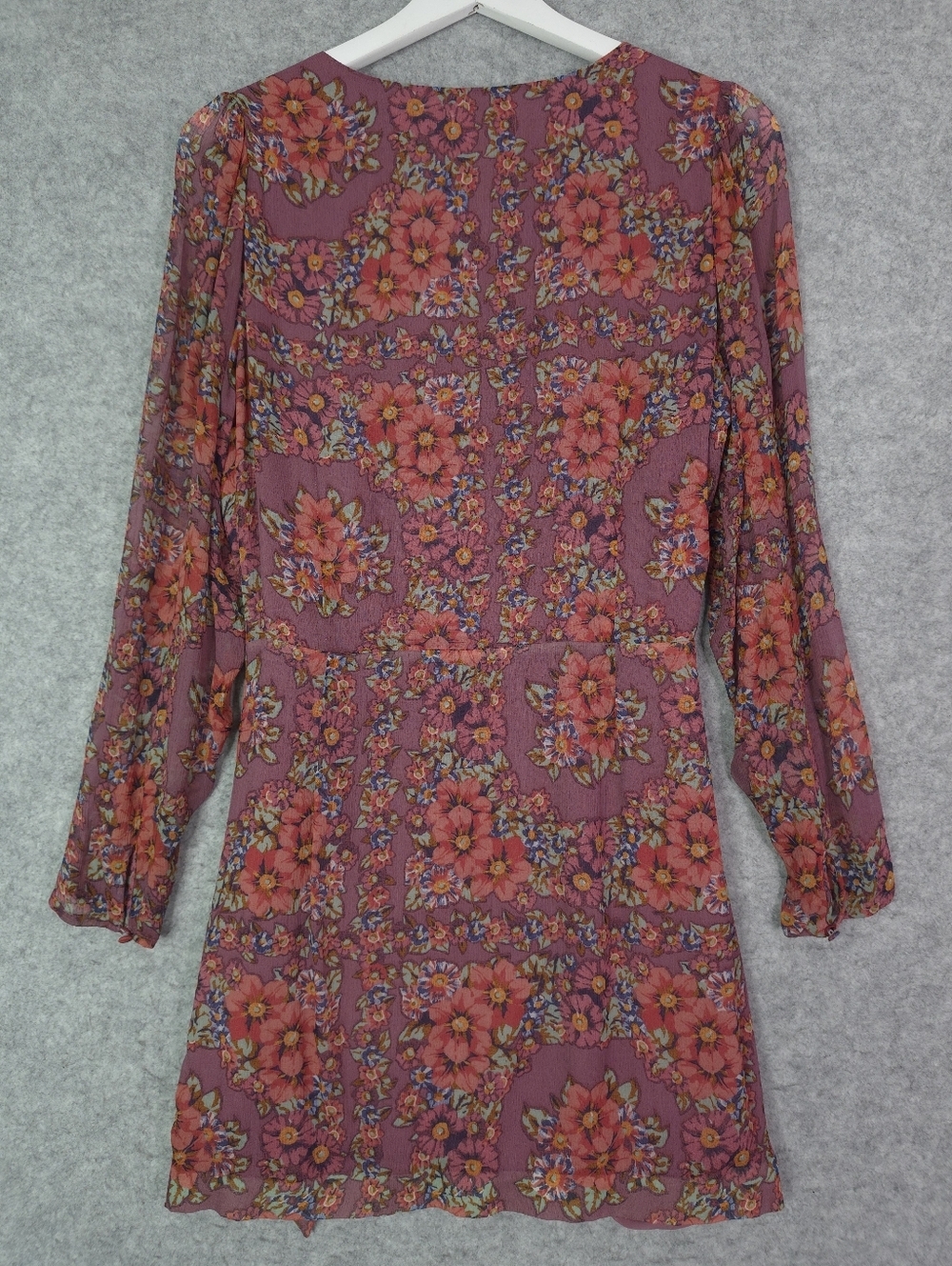 Sézane Noemia Floral Wrap Dress - Mauve with Coral Flower Print - Picture 5 of 11